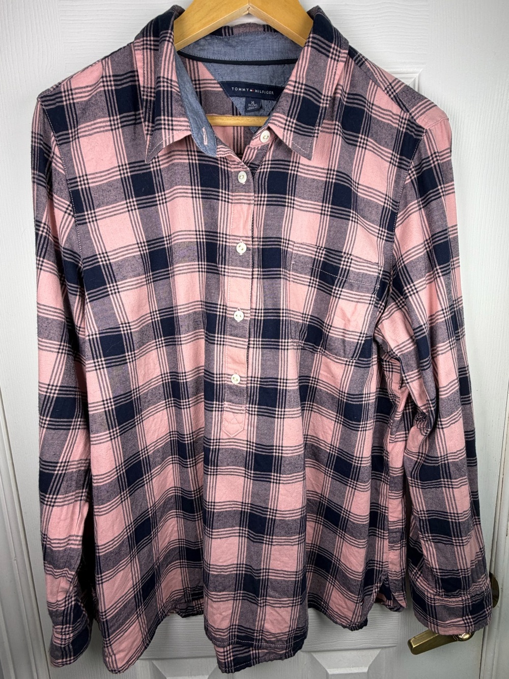 Tommy Hilfiger Pink Navy Plaid Shirt XL 100% Cotton Preppy Classic Casual